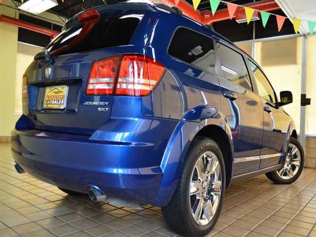 Dodge Journey 2010 photo 40